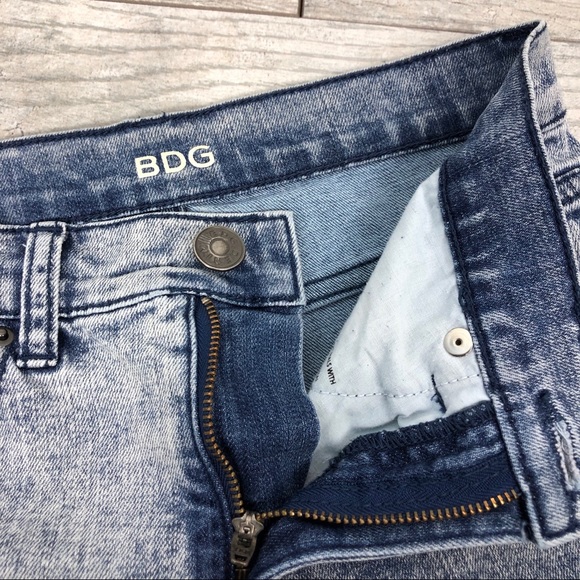 Sold🥀 UO BDG High Rise Twig Ankle Skinny Jeans - Picture 5 of 8